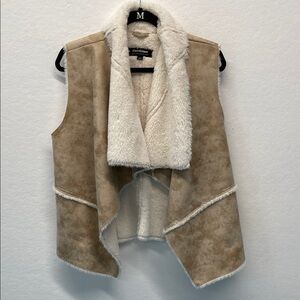 Coffeeshop Tan and Cream Faux Shearling Vest